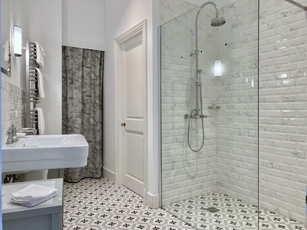 Le Clos Saluces Bed & Breakfast